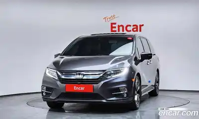 Honda Odyssey 2019 3.5 Автомат в Москве № 215704, миниатюра 6
