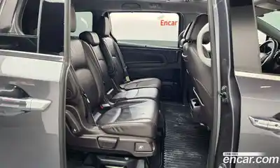Honda Odyssey 2019 3.5 Автомат в Москве № 215704, миниатюра 8
