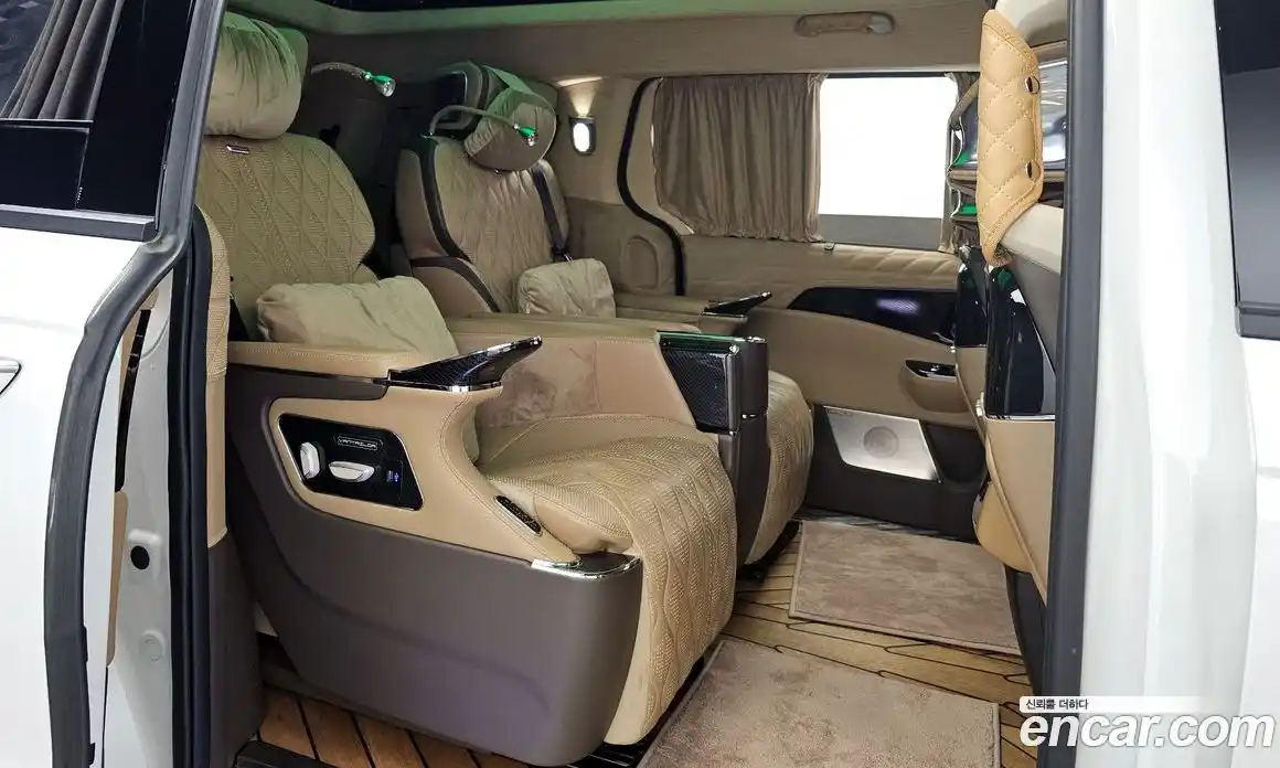 Kia Canival 2022 3.5 Автомат в Москве № 21594, фото 12