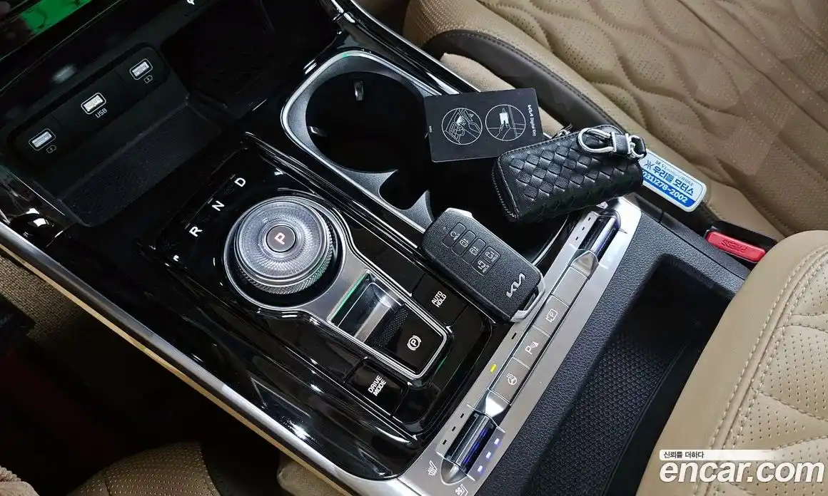 Kia Canival 2022 3.5 Автомат в Москве № 21594, фото 9