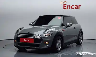 Mini Cooper 2015 1.5 Автомат в Москве № 216005, миниатюра 2