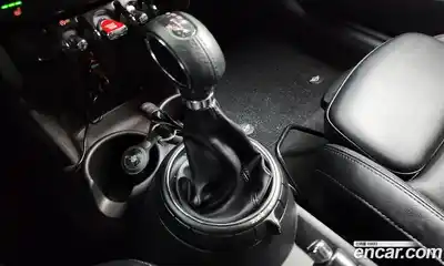 Mini Cooper 2015 1.5 Автомат в Москве № 216005, миниатюра 10