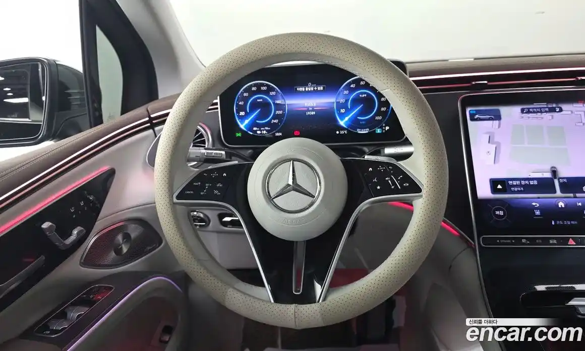 Mercedes-Benz EQS 2023 0.3 Автомат в Москве № 220478, фото 8