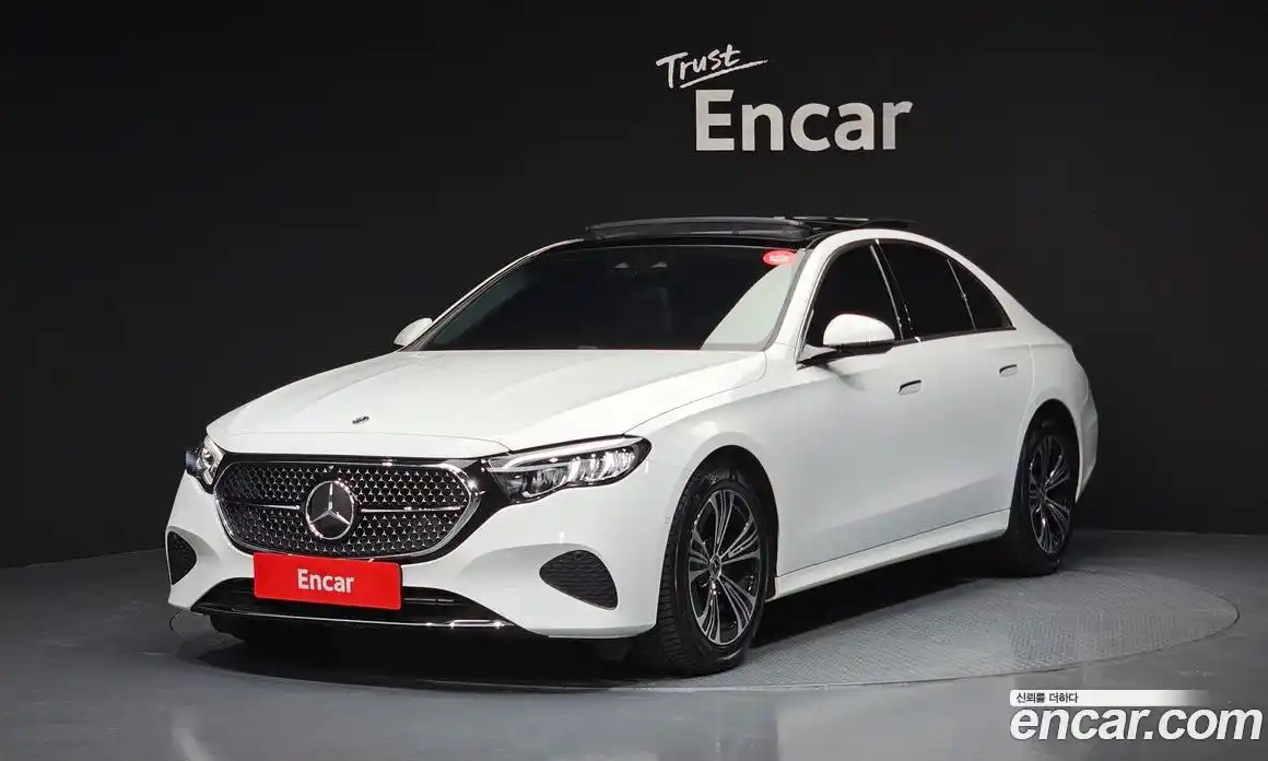 Mercedes-Benz E-Class 2024 2.0 Автомат в Москве № 222519, фото 3