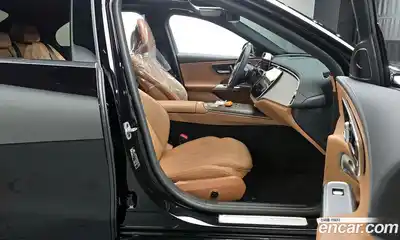 Mercedes-Benz E-Class, 2024