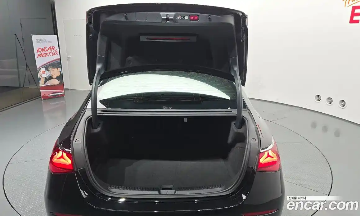 Mercedes-Benz E-Class 2024 2.0 Автомат в Москве № 223024, фото 18