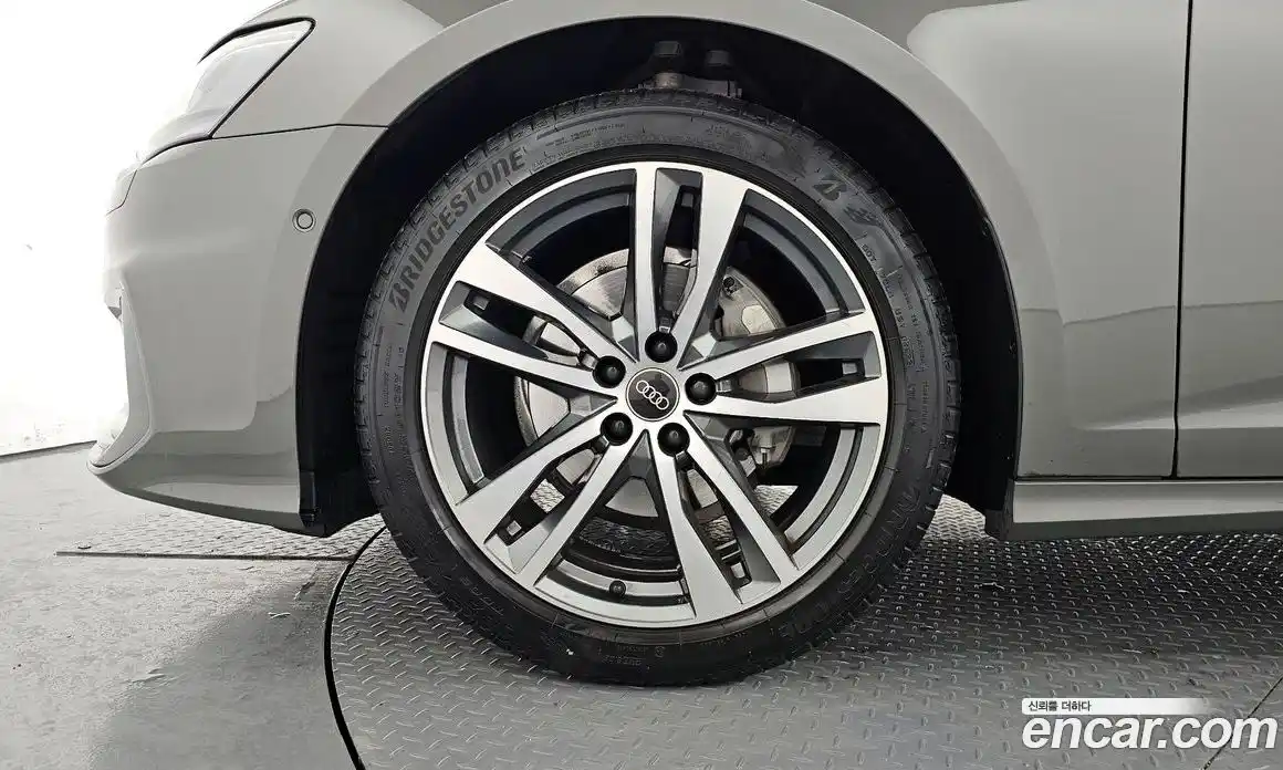 Audi A6 2023 2.0 Автомат в Москве № 224264, фото 5