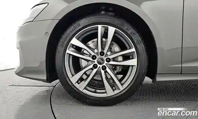 Audi A6 2023 2.0 Автомат в Москве № 224264, миниатюра 5