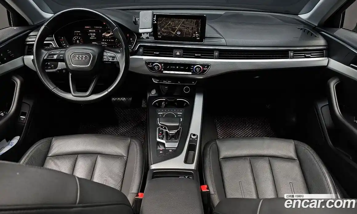 Audi A4 2019 2.0 Автомат в Москве № 229993, фото 1