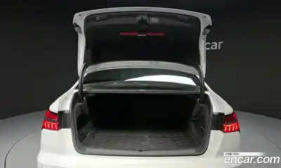 Audi A6 2022 2.0 Автомат в Москве № 230015, миниатюра 5