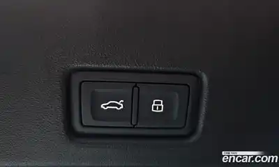 Audi Q4 e-tron 2022 0.2 Автомат в Москве № 230033, миниатюра 7