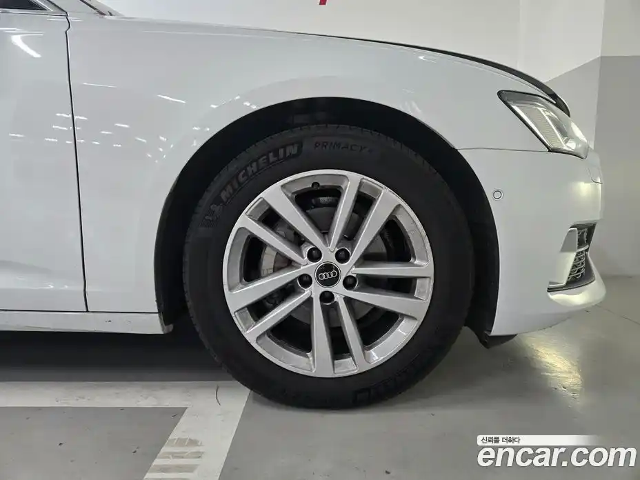 Audi A6 2022 2.0 Автомат в Москве № 230083, фото 5