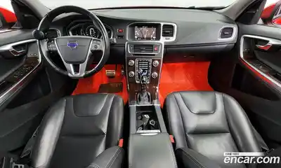 Volvo V60, 2018