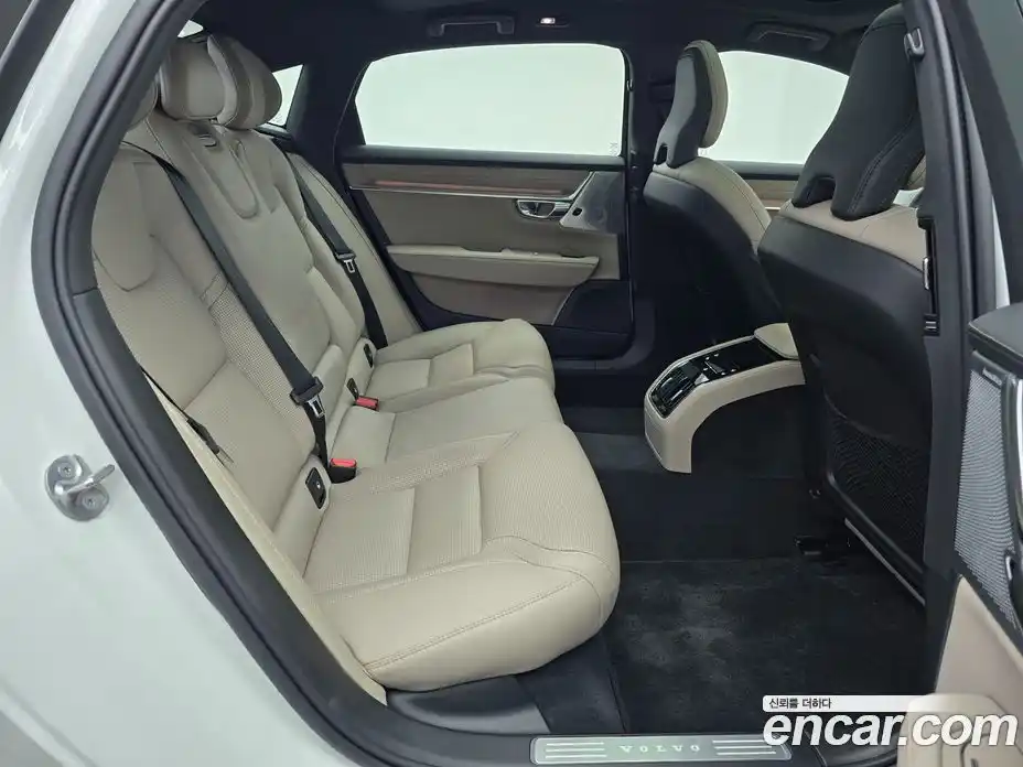 Volvo S90 2026 2.0 Автомат в Москве № 230700, фото 9