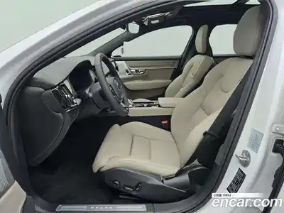 Volvo S90 2026 2.0 Автомат в Москве № 230700, миниатюра 10