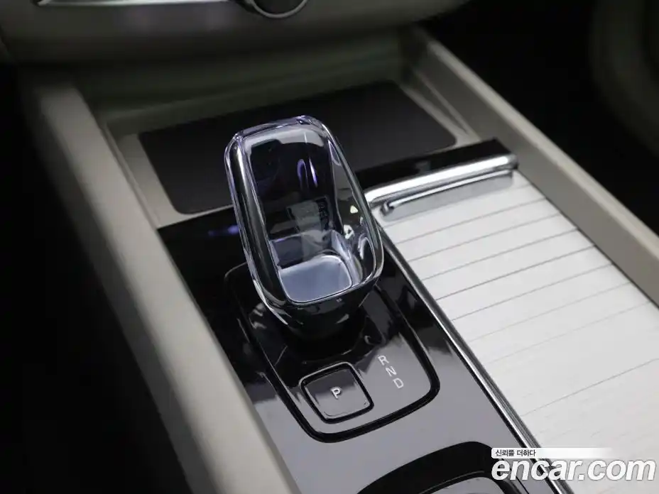 Volvo XC60 2026 2.0 Автомат в Москве № 230779, фото 9