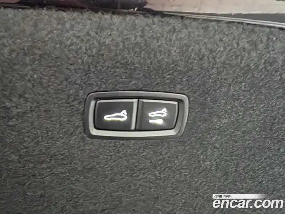 Porsche Taycan 2024 Автомат в Москве № 231016, фото 17