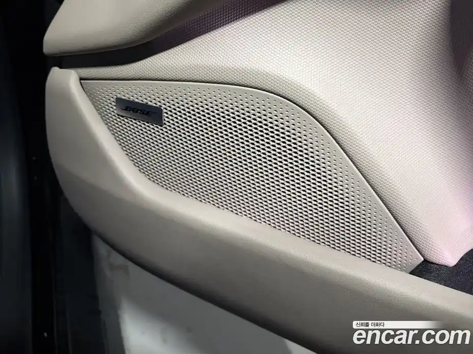 Porsche Taycan 2024 Автомат в Москве № 231016, фото 9