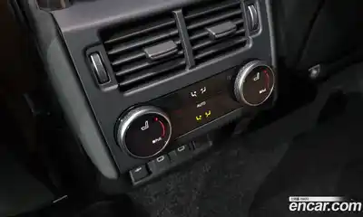 Land Rover Discovery 2024 3.0 Автомат в Москве № 231203, миниатюра 8