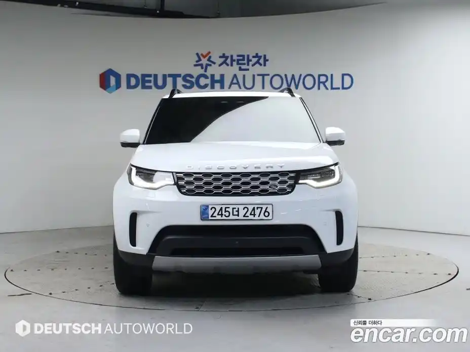 Land Rover Discovery 2025 2.0 Автомат в Москве № 231313, фото 3