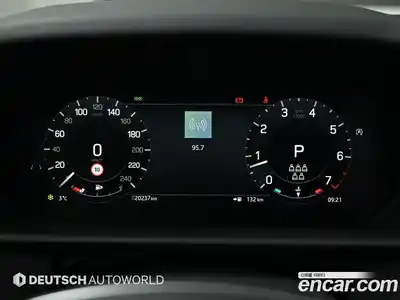 Land Rover Discovery 2025 2.0 Автомат в Москве № 231313, миниатюра 8