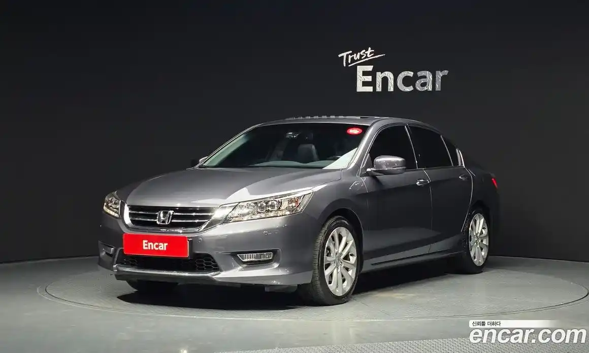 Honda Accord 2013 3.5 Автомат в Москве № 232873, фото 1