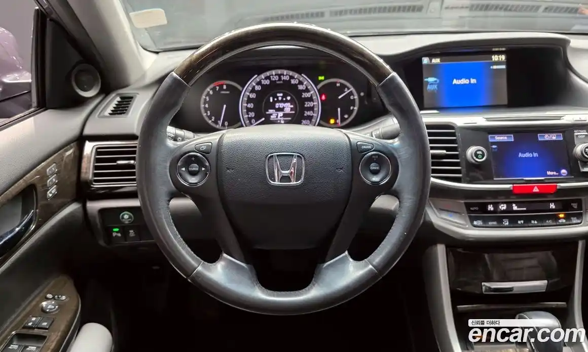 Honda Accord 2013 3.5 Автомат в Москве № 232873, фото 13