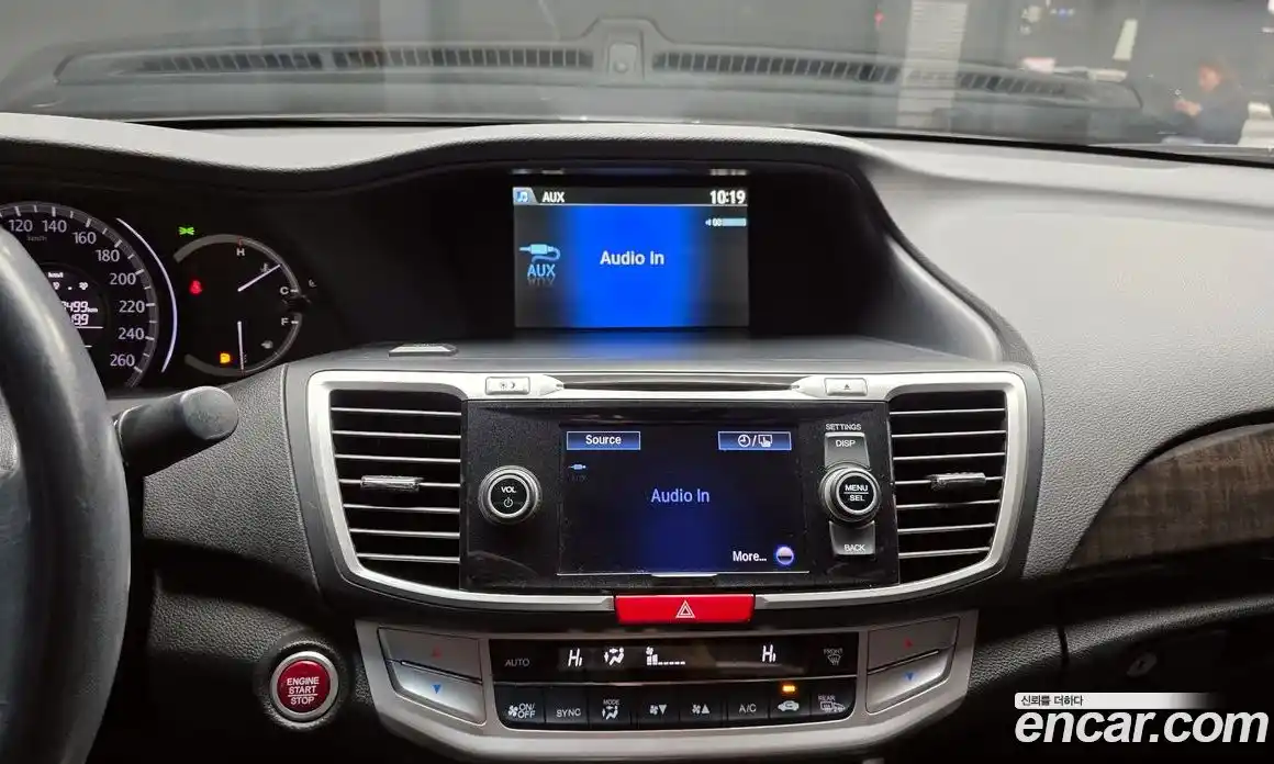 Honda Accord 2013 3.5 Автомат в Москве № 232873, фото 14