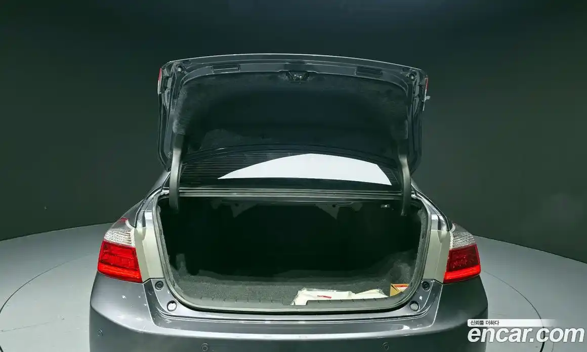 Honda Accord 2013 3.5 Автомат в Москве № 232873, фото 20