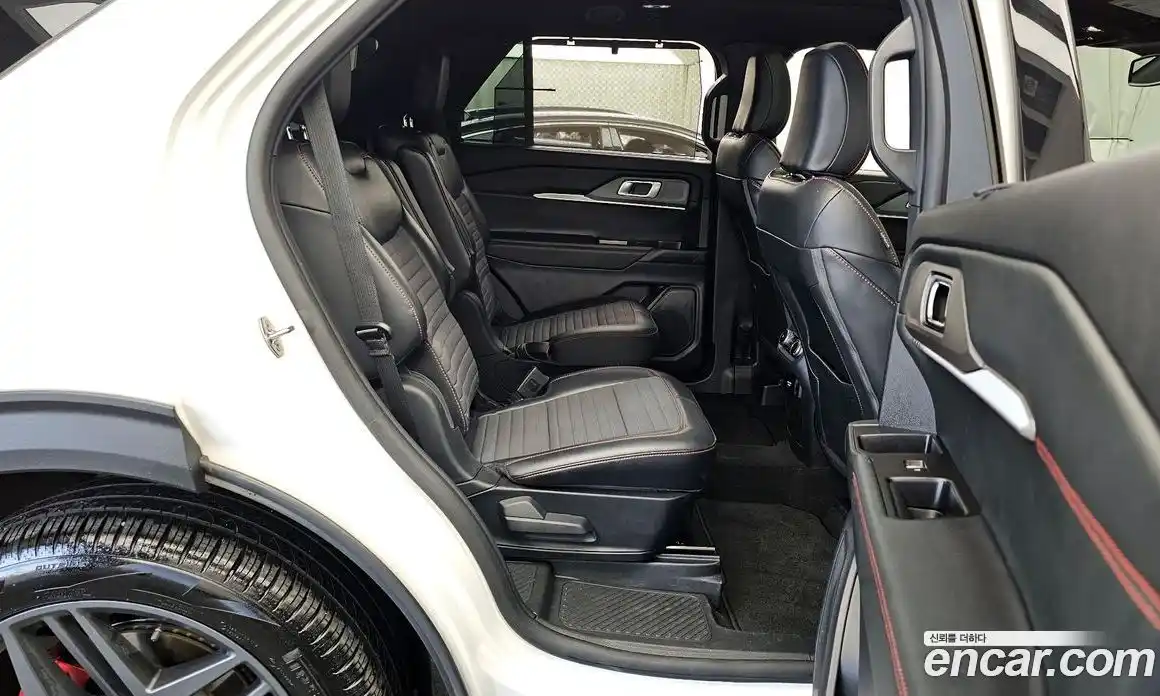 Ford Explorer 2025 2.3 Автомат в Москве № 233194, фото 12