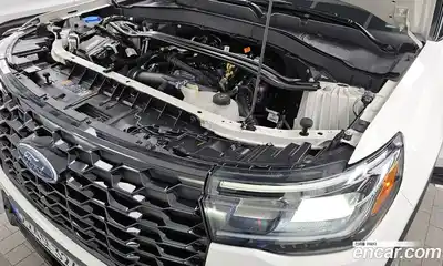 Ford Explorer 2025 2.3 Автомат в Москве № 233194, миниатюра 6