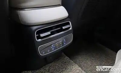 Genesis GV70 2025 2.5 Автомат в Москве № 23625, миниатюра 10