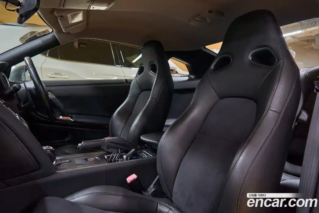 Nissan GT-R 2008 3.8 Автомат в Москве № 244508, фото 10