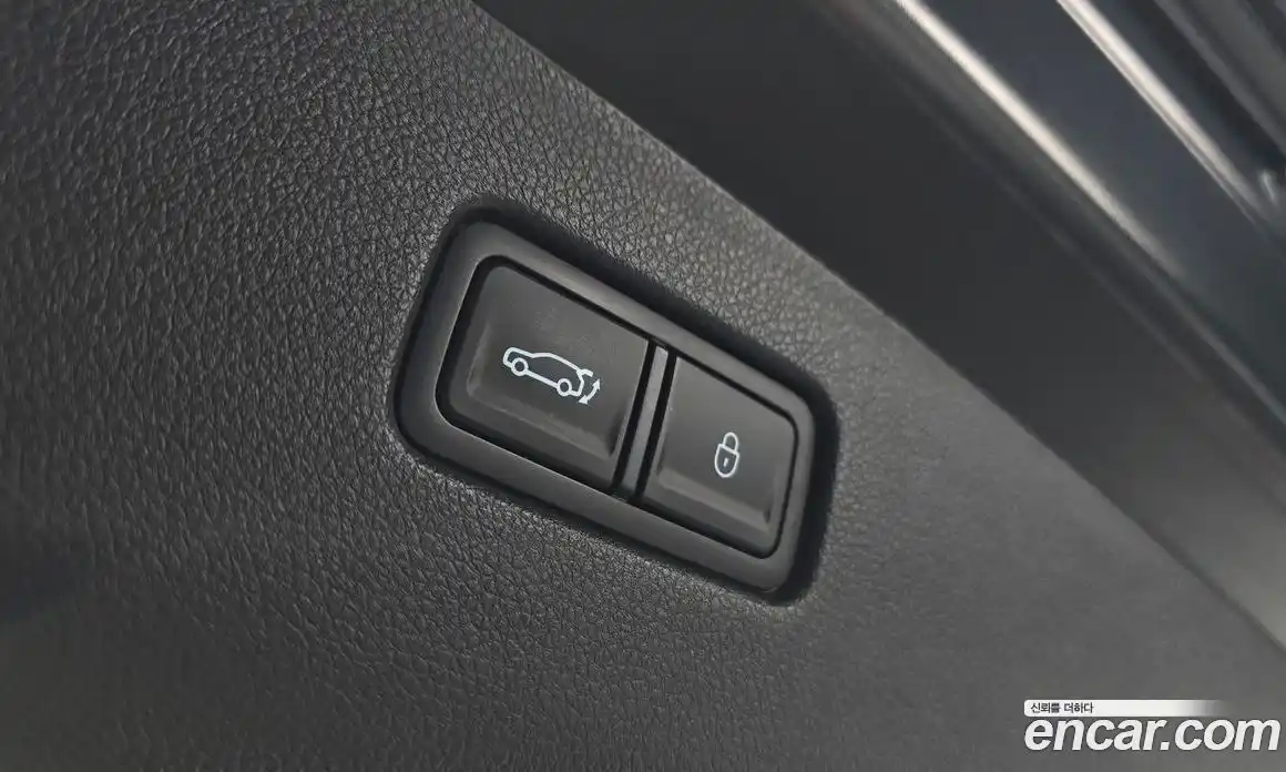 Genesis GV70 2022 0.1 Автомат в Москве № 24853, фото 20