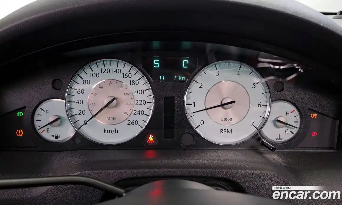 Chrysler 300C 2010 3.5 Автомат в Москве № 248935, фото 8