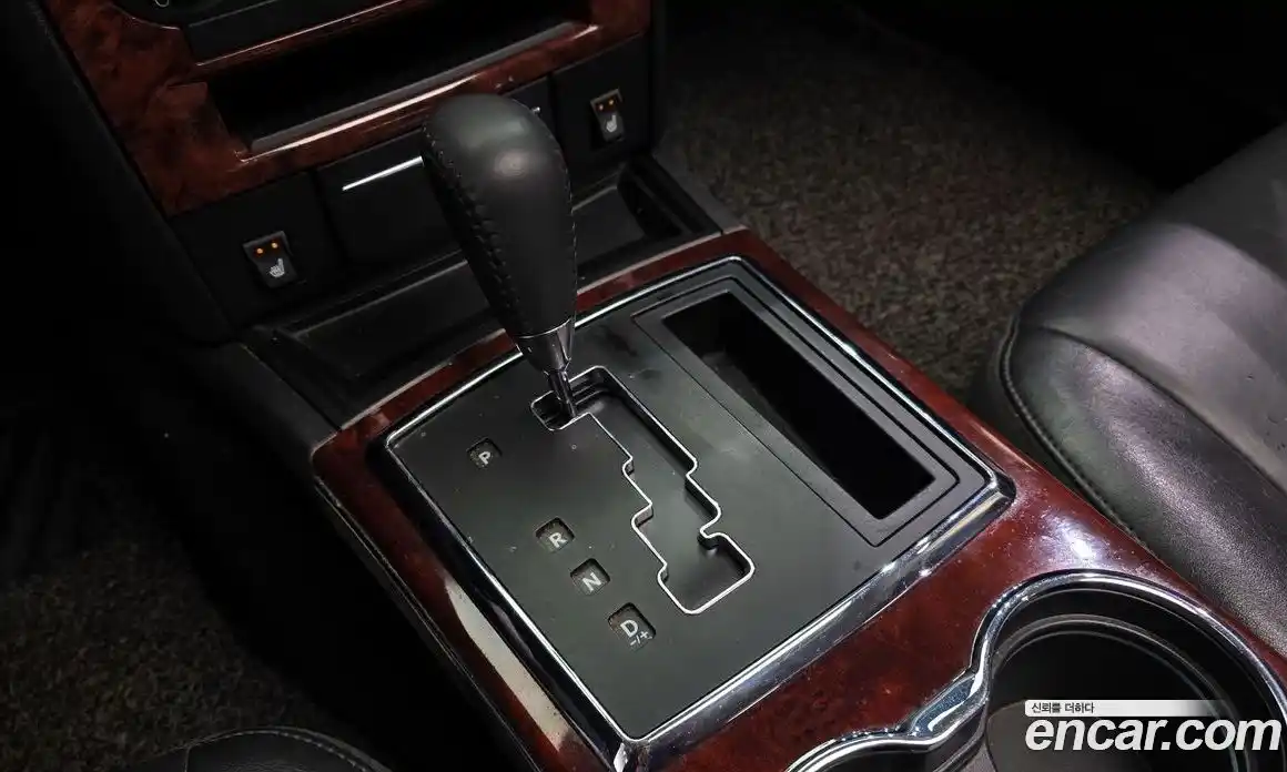 Chrysler 300C 2010 3.5 Автомат в Москве № 248935, фото 9