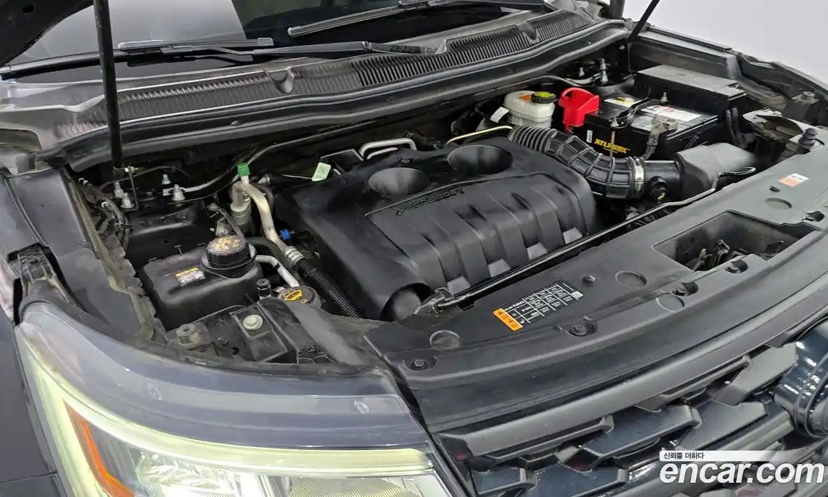 Ford Explorer 2018 2.3 Автомат в Москве № 255651, фото 11