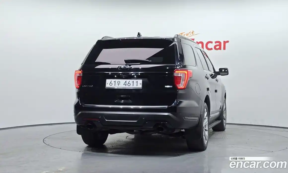 Ford Explorer 2018 2.3 Автомат в Москве № 255651, фото 15