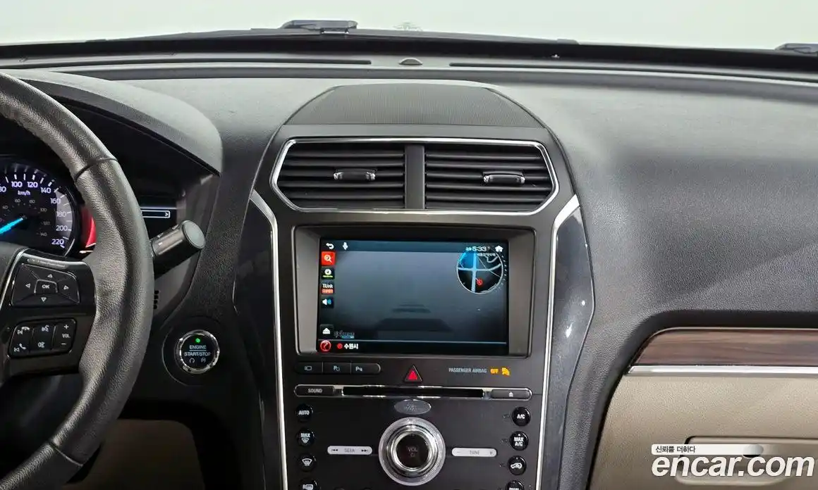 Ford Explorer 2018 2.3 Автомат в Москве № 255651, фото 16