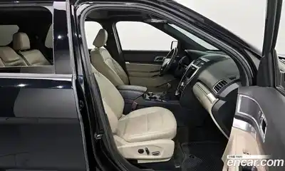 Ford Explorer 2018 2.3 Автомат в Москве № 255651, миниатюра 4