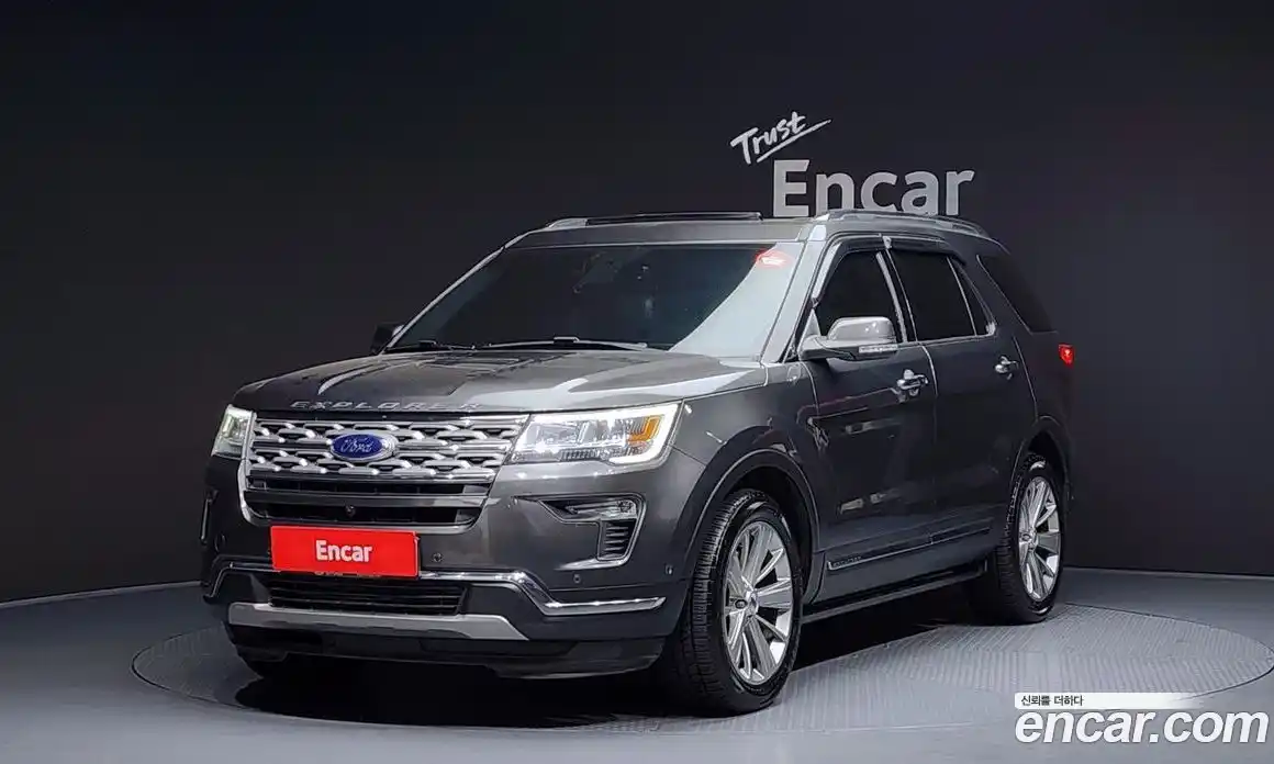 Ford Explorer 2018 2.3 Автомат в Москве № 258273, фото 19