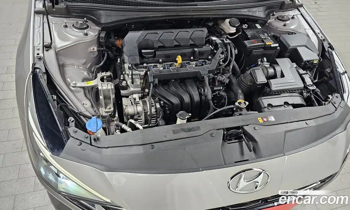 Hyundai Avante 2023 1.6 Автомат в Москве № 267320, фото 14