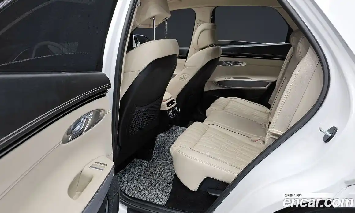 Genesis GV70 2022 2.5 Автомат в Москве № 26896, фото 10