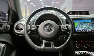 Volkswagen Beatle 2013 2.0 Автомат в Москве № 272633, миниатюра 11