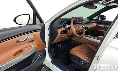 Genesis GV70 2023 2.5 Автомат в Москве № 27271, миниатюра 6