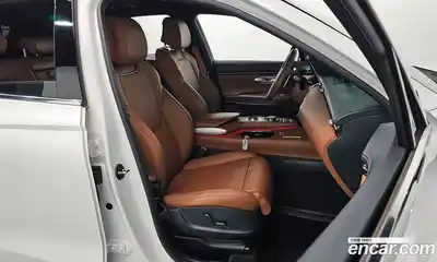 Genesis GV70 2023 2.5 Автомат в Москве № 27271, миниатюра 8