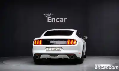 Ford Mustang 2015 2.3 Автомат в Москве № 273024, миниатюра 12