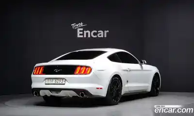 Ford Mustang 2015 2.3 Автомат в Москве № 273024, миниатюра 5