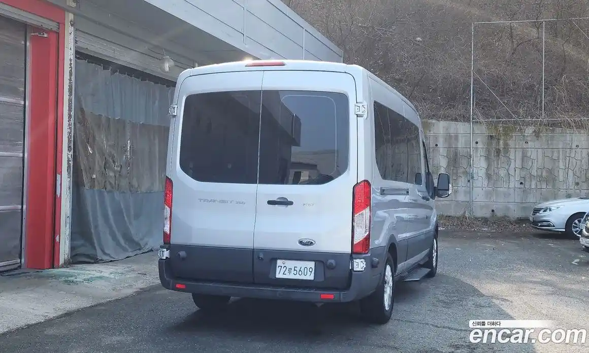 Ford Transit 2017 3.7 Автомат в Москве № 273477, фото 10