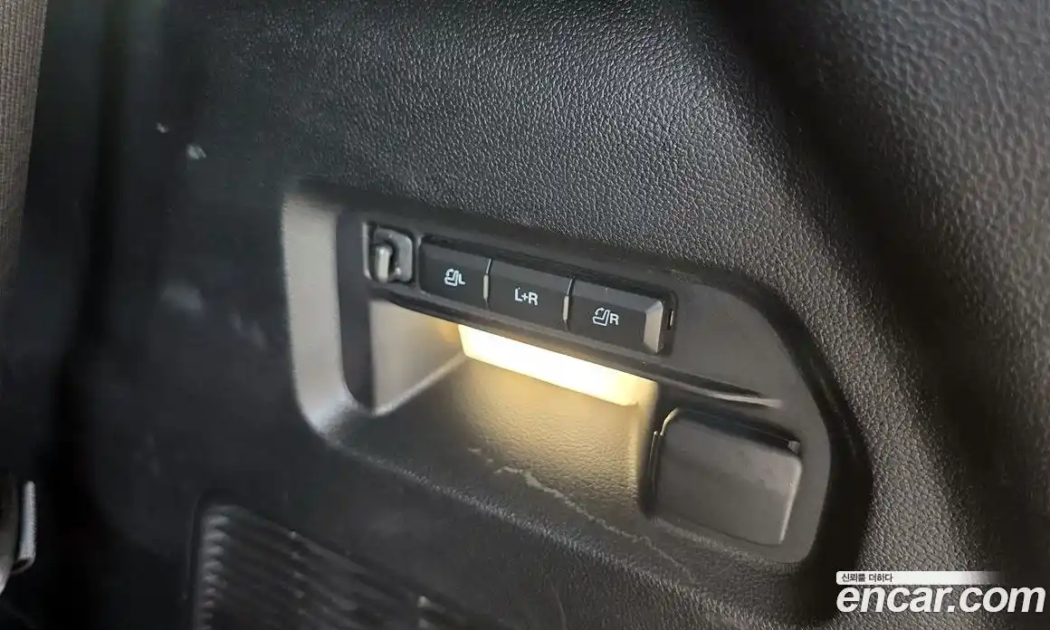 Ford Explorer 2022 2.3 Автомат в Москве № 282150, фото 14